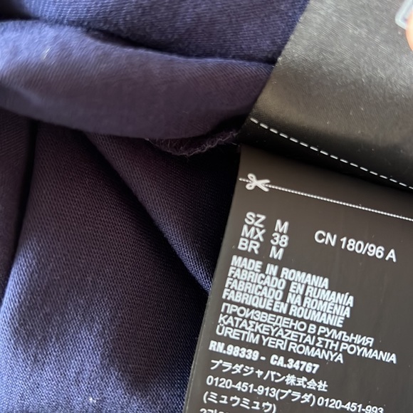 Prada T-shirt - Picture 15 of 16